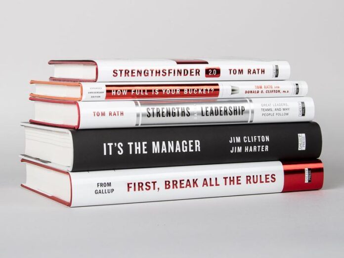 The 2025 Leadership Essentials Bundle for $29